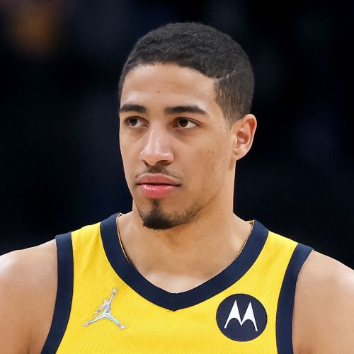 Tyrese-Haliburton-CAA-Basketball-photo-grid